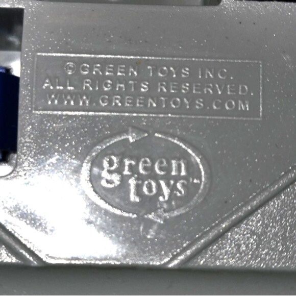 Green Toys Large Blue and Gray Toy Rollback Truck 11"X6.5"X6.5" - Picture 7 of 7